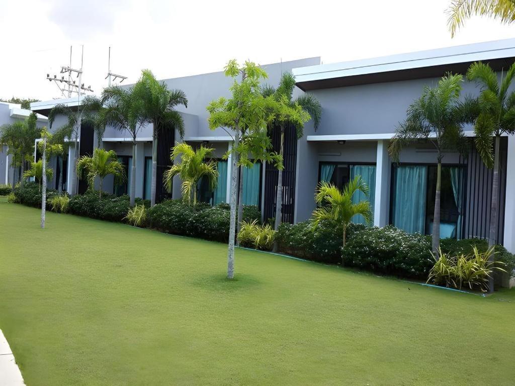 Sritrakul Place Hotel
